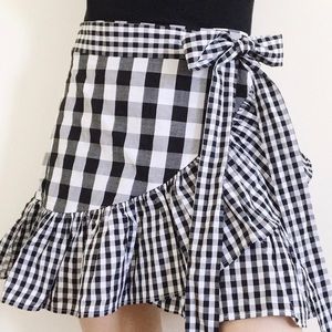 Nordstrom Brand Gingham Wrap/Tie Skirt.